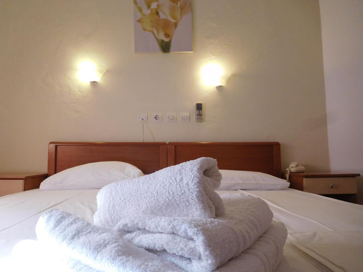Efstratios Hotel Лутра-Эдипсу Экстерьер фото
