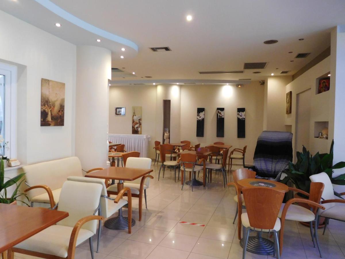 Efstratios Hotel Лутра-Эдипсу Экстерьер фото