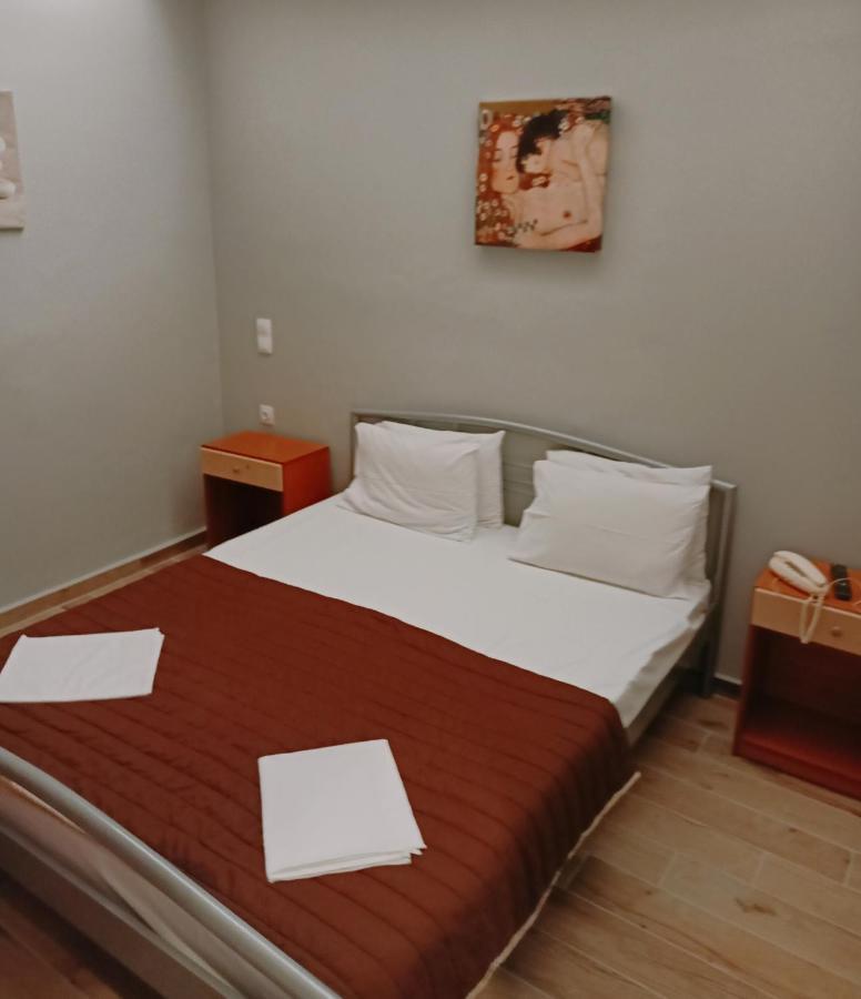 Efstratios Hotel Лутра-Эдипсу Экстерьер фото