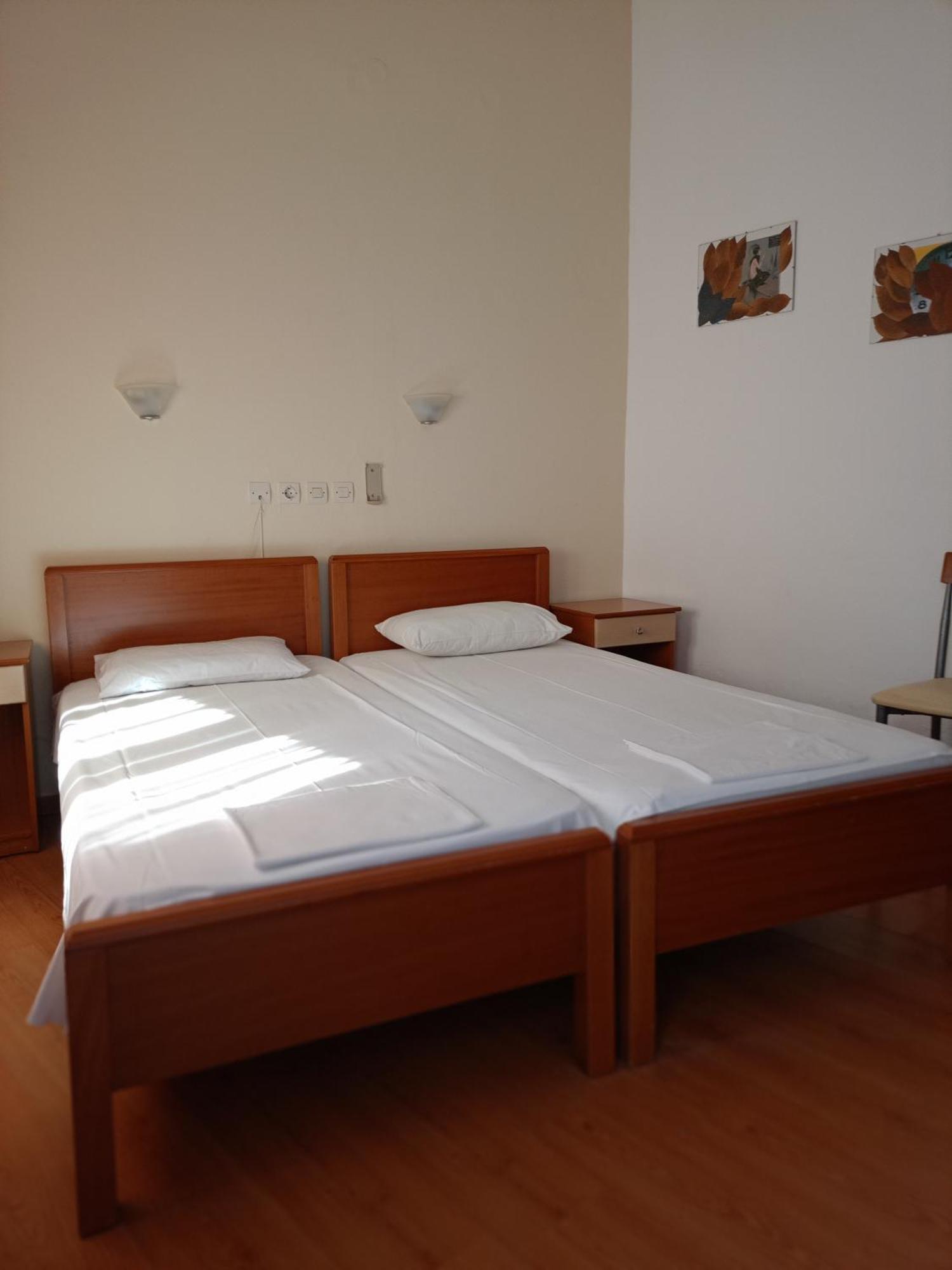 Efstratios Hotel Лутра-Эдипсу Номер фото