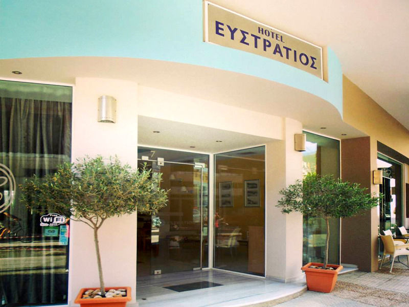 Efstratios Hotel Лутра-Эдипсу Экстерьер фото